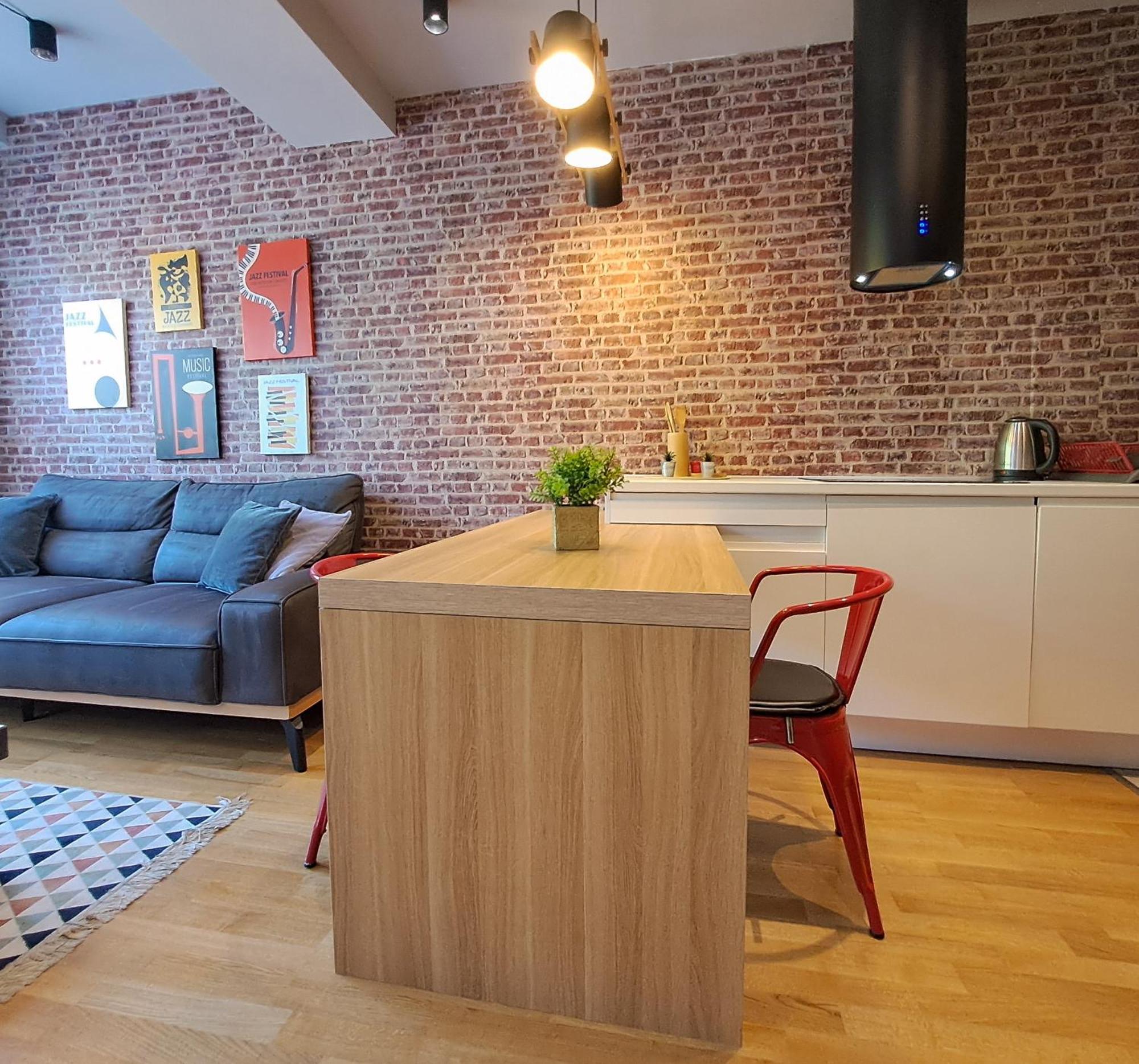 Cozy One-Bedroom Apartment At Ljubovic Park Подгорица Екстериор снимка